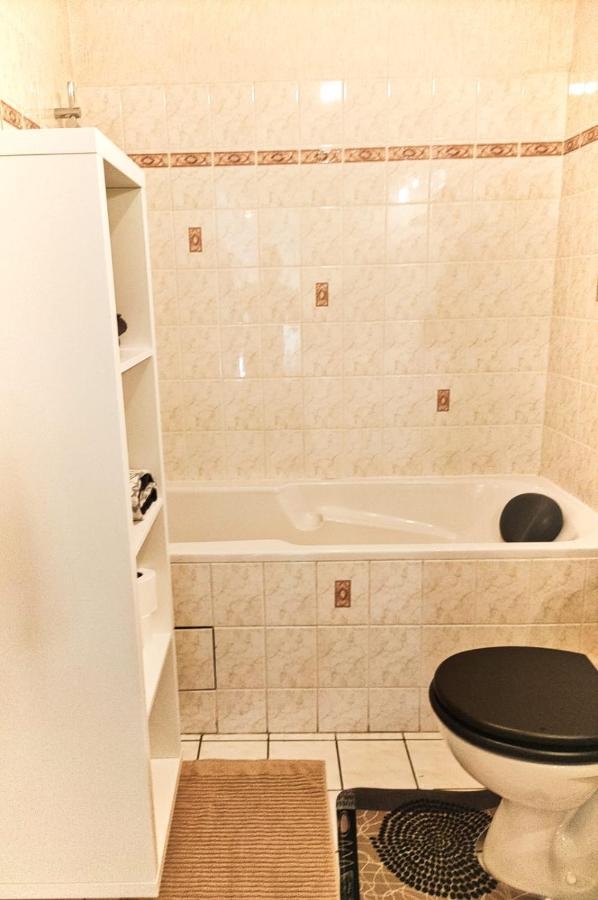 Charmant Appartement Sur Sottevilles Les ルーアン エクステリア 写真